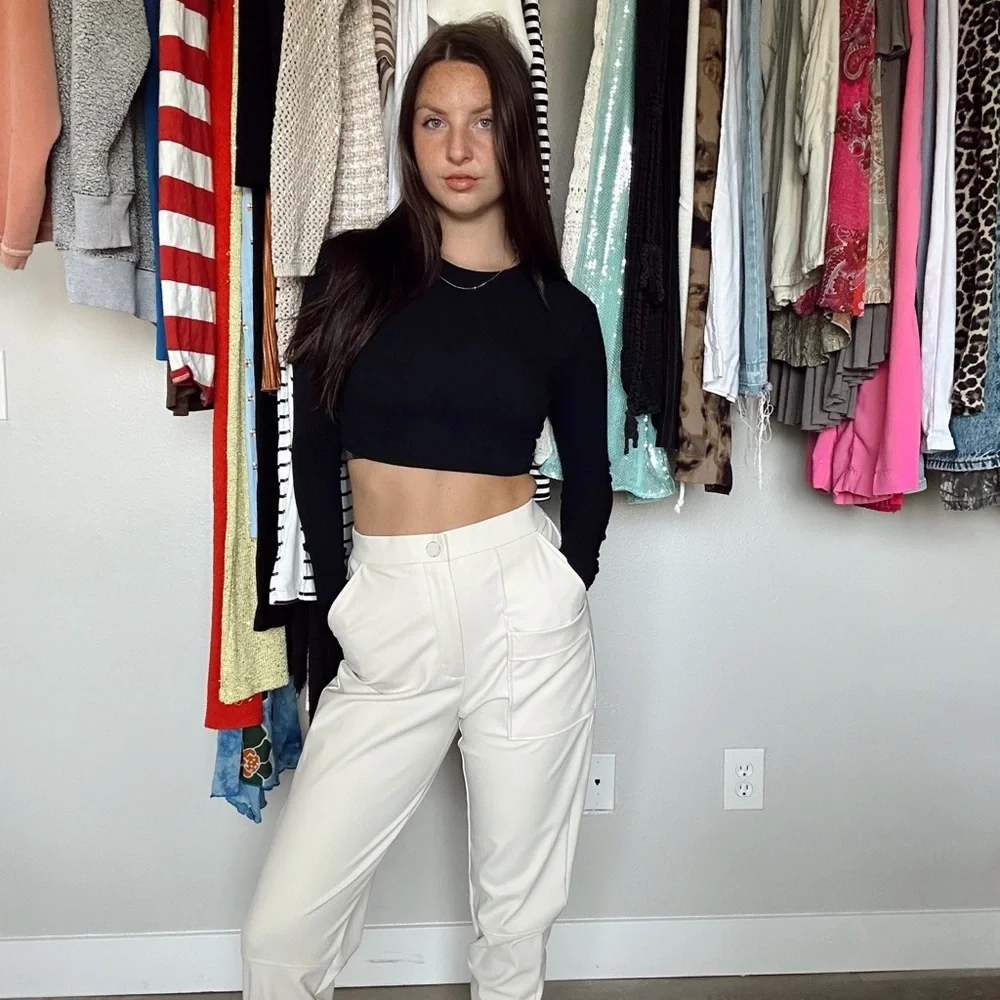Zara Cream Jogger Pants - Picture 2 of 5